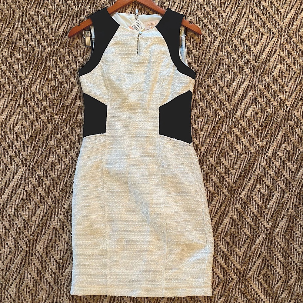 NWT Laundry by Shelli Segal Cocktail Dress - Stretchy Jacquard - 2